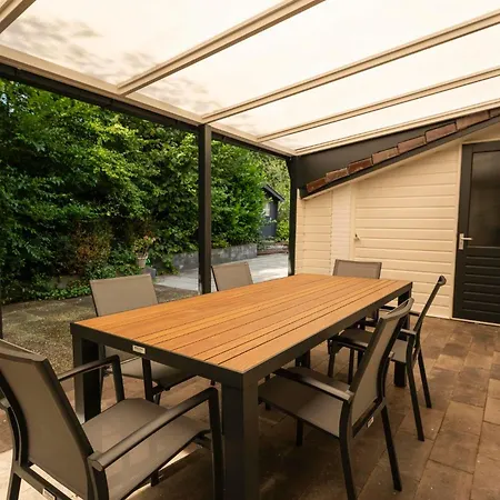 Luxe 12-persoons Groepsvilla - Gelijkvloers Met Tuin & Loungeset * Άπελντουρν