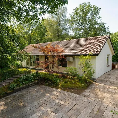 Luxe 12-persoons Groepsvilla - Gelijkvloers Met Tuin & Loungeset * Άπελντουρν