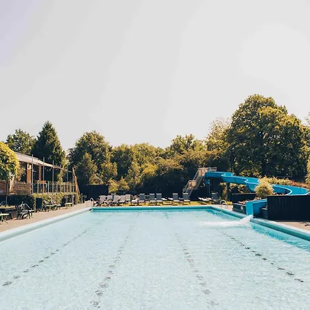 Luxe 12-persoons Groepsvilla - Gelijkvloers Met Tuin & Loungeset Villa Apeldoorn