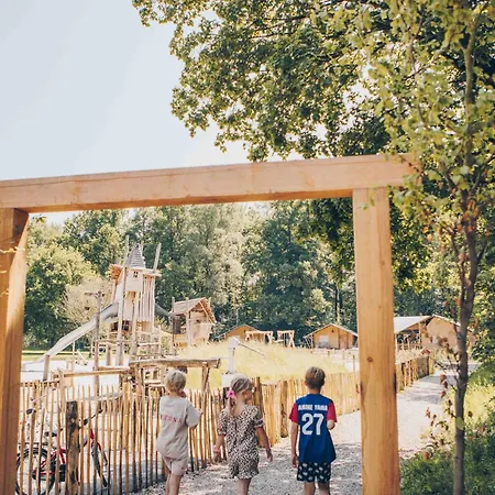 Luxe 12-persoons Groepsvilla - Gelijkvloers Met Tuin & Loungeset * أبلدورن