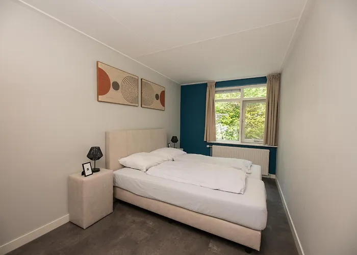 Luxe 12-persoons Groepsvilla - Gelijkvloers Met Tuin & Loungeset أبلدورن