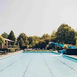 Groepsvilla Met Hottub | 12 Personen Άπελντουρν