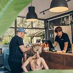 Villa Groepsvilla Met Hottub | 12 Personen *